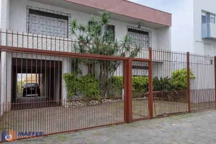 Casa com 5 Quartos à venda, 289m² no Vila Ipiranga, Porto Alegre
