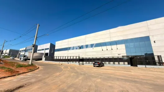 Galpão/Depósito/Armazém para venda ou aluguel, 2303m² no Europark Comercial, Indaiatuba