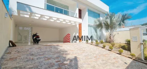 Casa com 5 Quartos à venda, 460m² no Camboinhas, Niterói
