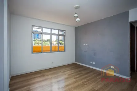 Apartamento com 2 Quartos para alugar, 48m² no Cabral, Curitiba