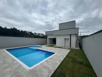 Casa com 3 Quartos à venda, 228m² no Fazenda Paião (Alpes de Guararema), Guararema