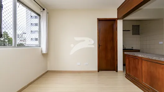Apartamento com 1 Quarto para alugar, 33m² no Centro, Curitiba