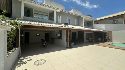 Casa de Condomínio com 5 Quartos à venda, 255m² no Recreio dos Bandeirantes, Rio de Janeiro