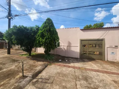 Casa com 3 Quartos à venda, 171m² no Jardim Jockey Club, Campo Grande