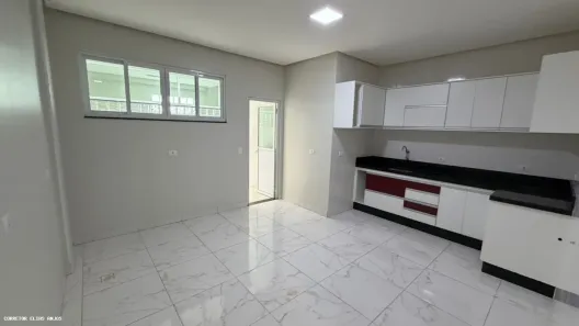 Apartamento com 3 Quartos para alugar, 110m² no , Guanambi