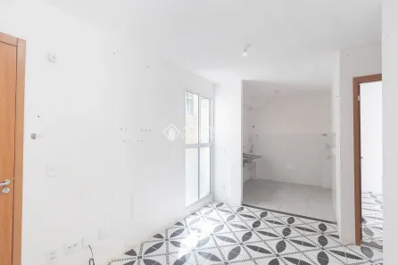 Apartamento com 2 Quartos para alugar, 40m² no Restinga, Porto Alegre