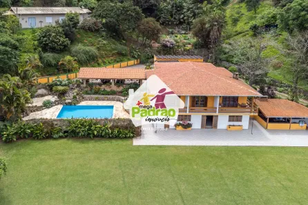 Fazenda/Sítio com 4 Quartos à venda, 618m² no Portão, Atibaia