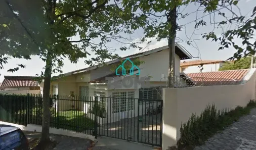 Casa com 4 Quartos para alugar, 230m² no Centro, Taubaté
