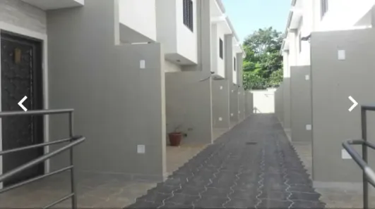 Casa de Condomínio com 2 Quartos à venda, 61m² no Jardim Almeida, Araraquara