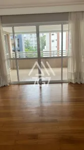 Apartamento com 3 Quartos para alugar, 240m² no Vila Suzana, São Paulo