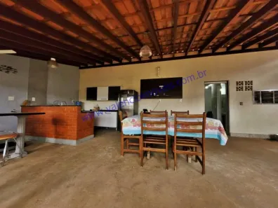 Casa com 2 Quartos à venda, 100m² no Cidade Jardim, Americana