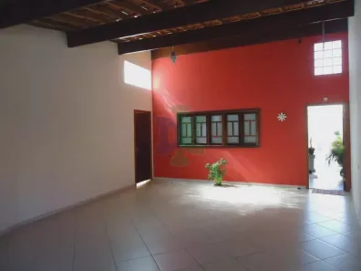 Sobrado com 4 Quartos à venda, 204m² no Centro, Jacareí