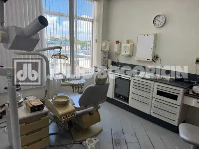 Sala Comercial à venda, 35m² no Portuguesa, Rio de Janeiro