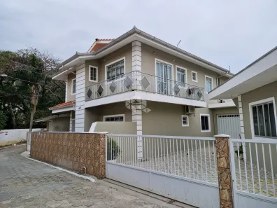 Casa com 12 Quartos à venda, 300m² no Pântano do Sul, Florianópolis