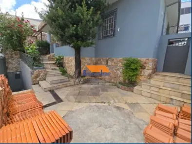 Casa com 4 Quartos à venda, 185m² no Colégio Batista, Belo Horizonte