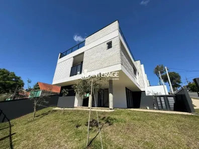 Sobrado com 3 Quartos à venda, 155m² no Pilarzinho, Curitiba
