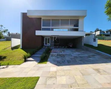 Casa com 3 Quartos à venda, 600m² no Vila Nova, Porto Alegre