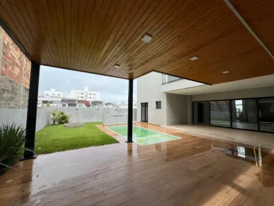 Casa com 4 Quartos para venda ou aluguel, 375m² no Passo dos Fortes, Chapecó
