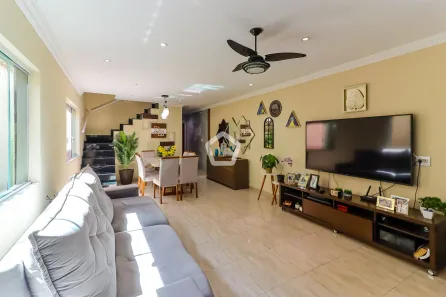 Sobrado com 3 Quartos à venda, 240m² no Vila Aurora, São Paulo