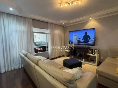 Casa com 3 Quartos à venda, 241m² no Vila Ipojuca, São Paulo