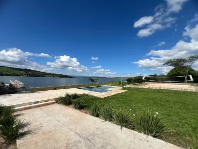 Fazenda/Sítio com 3 Quartos para alugar, 400m² no , Cássia