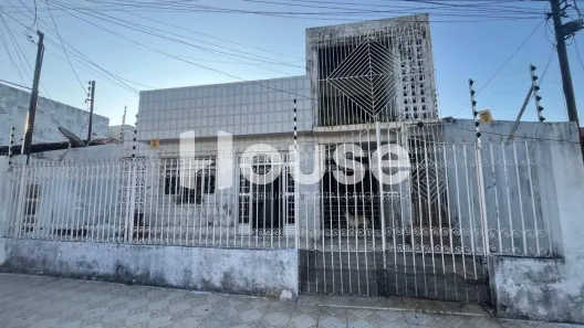 Casa com 5 Quartos à venda, 300m² no Atalaia, Aracaju