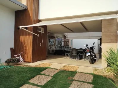 Casa de Condomínio com 4 Quartos à venda, 300m² no Bosque dos Buritis, Uberlândia