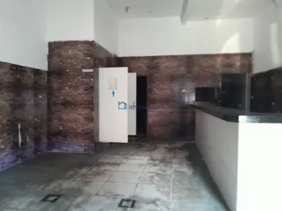 Prédio Comercial para alugar, 70m² no Taboão, Diadema