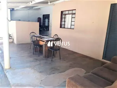Casa com 3 Quartos à venda, 168m² no Custódio Pereira, Uberlândia