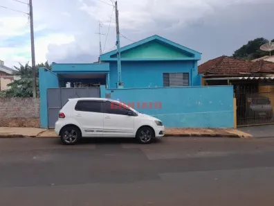 Casa com 2 Quartos à venda, 145m² no Jardim Brasil, São Carlos