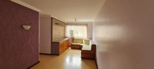 Apartamento com 3 Quartos à venda, 62m² no Santa Cândida, Curitiba