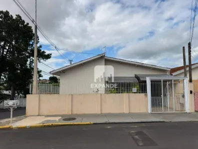 Casa com 3 Quartos à venda, 126m² no Alto, Botucatu