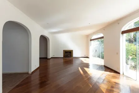 Casa com 4 Quartos à venda, 400m² no Jardim Luzitânia, São Paulo