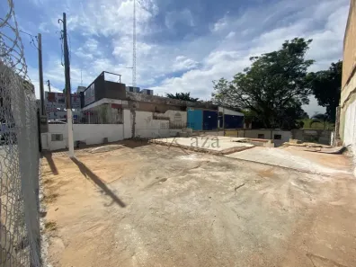 Lote/Terreno à venda, 308m² no Jardim São Dimas, São José dos Campos