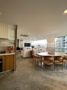 Apartamento com 3 Quartos à venda, 167m² no Jardim das Acácias, São Paulo