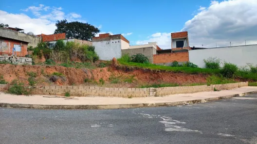 Lote/Terreno à venda, 288m² no Vila Guilherme, Votorantim