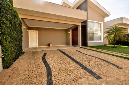 Casa com 3 Quartos para alugar, 240m² no Betel, Paulínia