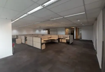Ponto Comercial para alugar, 306m² no Cidade Monções, São Paulo