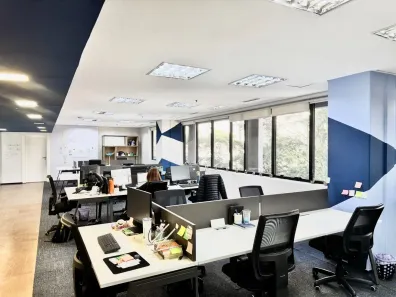 Sala Comercial à venda, 305m² no Cidade Monções, São Paulo
