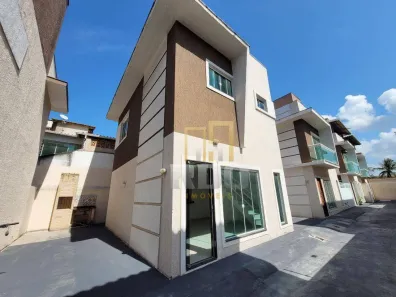 Casa com 2 Quartos à venda, 70m² no Jardim Mariléa, Rio das Ostras