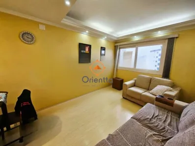 Apartamento com 2 Quartos à venda, 59m² no Vila Ipiranga, Porto Alegre