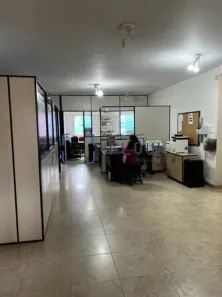 Galpão/Depósito/Armazém para venda ou aluguel, 490m² no Sacomã, São Paulo