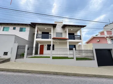 Casa com 4 Quartos à venda, 235m² no Ipiranga, São José