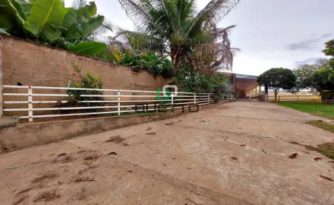Fazenda/Sítio com 2 Quartos à venda, 180m² no Área Rural de Limeira, Limeira