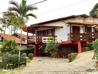 Casa de Condomínio com 3 Quartos à venda, 1100m² no Piratininga, Niterói