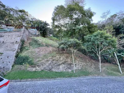 Lote/Terreno à venda, 1500m² no Itaipu, Niterói