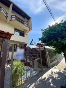 Sobrado com 3 Quartos à venda, 168m² no Charqueadas, Caxias do Sul