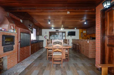 Casa com 4 Quartos à venda, 310m² no Boa Vista, Curitiba