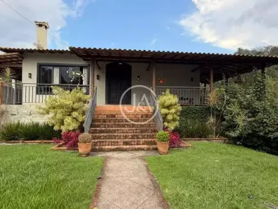 Casa com 4 Quartos à venda, 446m² no Itaipava, Petrópolis