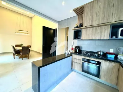 Casa com 3 Quartos à venda, 180m² no Grand Ville, Uberlândia